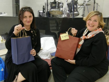 Tammy and Marisa working on gift bags for participants of our Woven with Gold weekend
